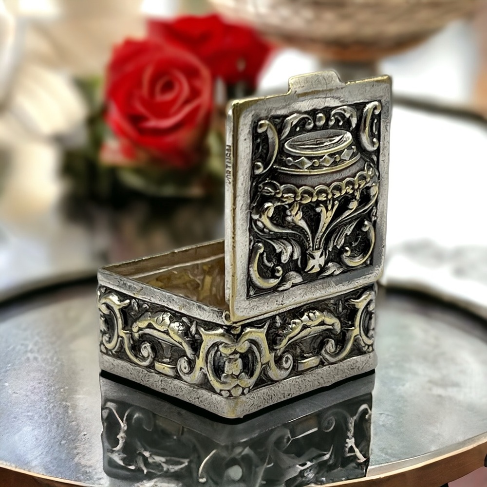 Antique Portugal Sterling Silver Goldplate Crown Relief Trinket Snuff Pill Box